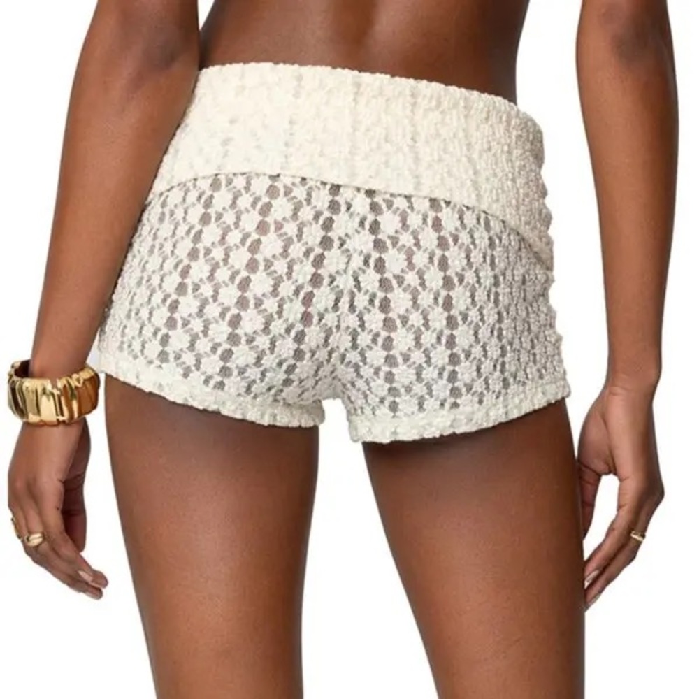Y2K White Lace Foldover Micro Shorts Size Small Boho Beach Coquette - Picture 2 of 12